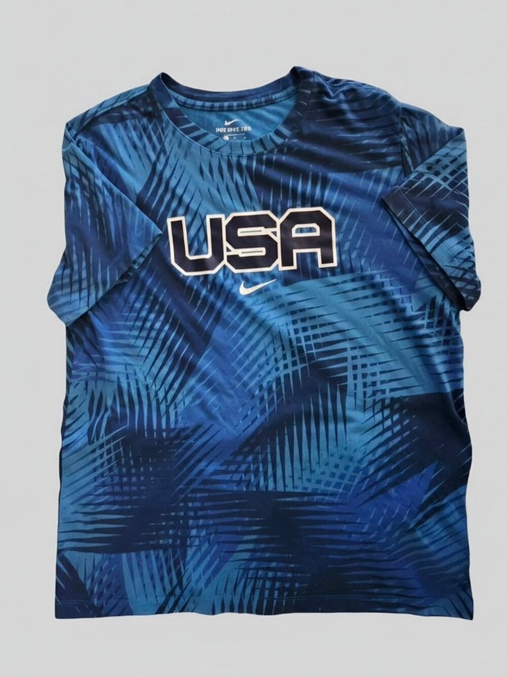 Nike Mens Large Team USA Dri-fit training jersey soccer football